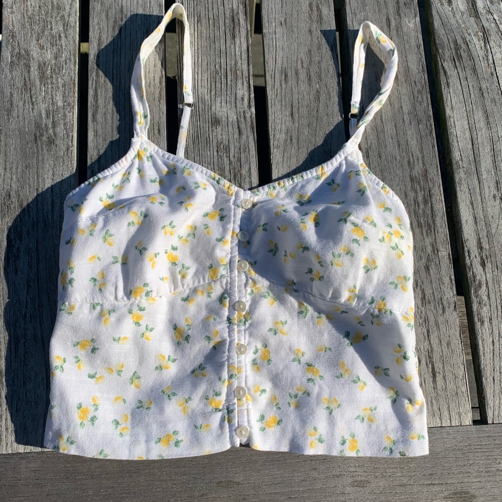 White Tank Top with Yellow Lemons from Abercrombie - never worn woman’s size XS